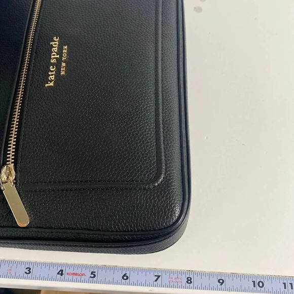 KATE SPADE Black Pebbled Leather Crossbody Bag - Picture 8 of 9